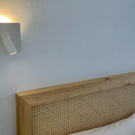 El Bagul, Terrace Boutique * L' Escala